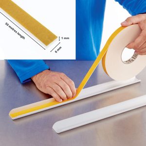 90 Degree Plastic PVC Corner 2.5m Long Angle Trim